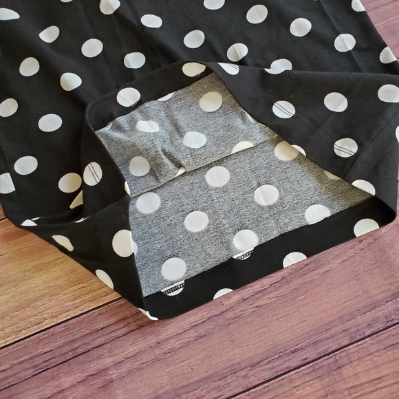 Forever 21 stretchy pencil skirt - Picture 2 of 3